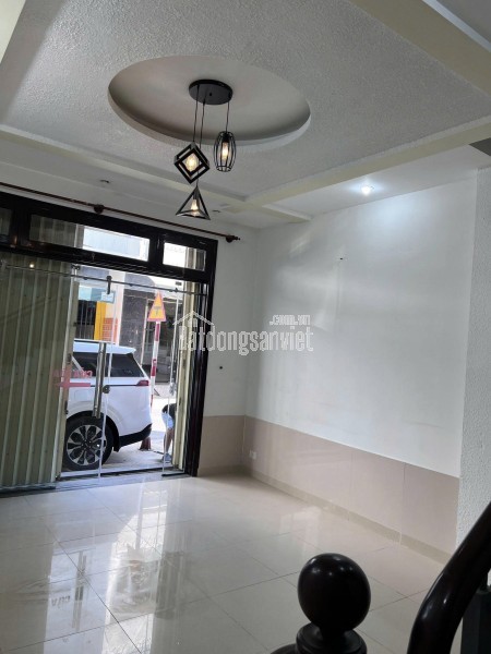 Cho thuê nhà 5 phòng ngủ 18 triệu/tháng Hoàng Diệu phường 5 Đà Lạt