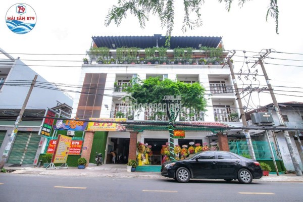 Hot mặt bằng khu Ao Sen đông sv nhất Hà Đông