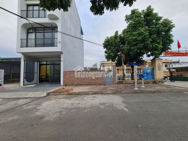 123m2 đất đấu giá 31ha, Trâu Quỳ, Gia Lâm, HN. Đường 13m view vườn hoa.  Lh 0989894845