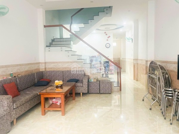 BÁN NHÀ 2 TẦNG 85M²,CHỈ CÁCH 2 CĂN RA MẶT TIỀN NGUYỄN PHƯỚC NGUYÊN,NGANG 4.75M,3PN,SÁT CHỢ,BÊN