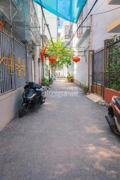 NHÀ TRUNG TÂM HÒA CƯỜNG – Sát Quảng trường 29/3 – Vào  ở luôn