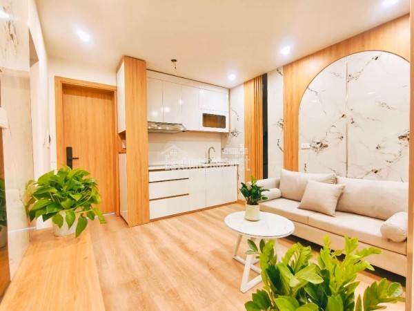 Phố Trạm Long Biên 8 tỷ 50m ngõ thông thoáng sát phố