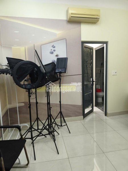 Bán nhà đường 160, Tăng Nhơn Phú A, Q9, Thủ Đức, TP HCM. DT 90m2, sổ hồng. Giá 5.35  tỷ