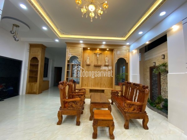 Bán nhà đường 160, Tăng Nhơn Phú A, Q9, Thủ Đức, TP HCM. DT 90m2, sổ hồng. Giá 5.35  tỷ