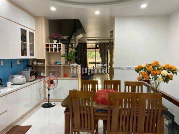 CHO THUÊ NHÀ NGUYÊN CĂN – KDC VẠN PHÚC CITY, TP.HCM