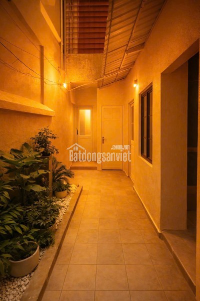 BÁN NHÀ PHỐ TRÂN NHÂN TÔNG HAI BÀ TRƯNG SỔ ĐỎ CHÍNH CHỦ