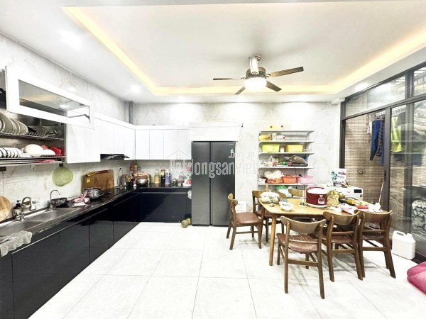 SIÊU PHẨM  PHÚC HOA –TÂY HỒ-PHÂN LÔ –VỈA HÈ- OTÔ TRÁNH- GARA OTO–75M 23.9 TỶ.