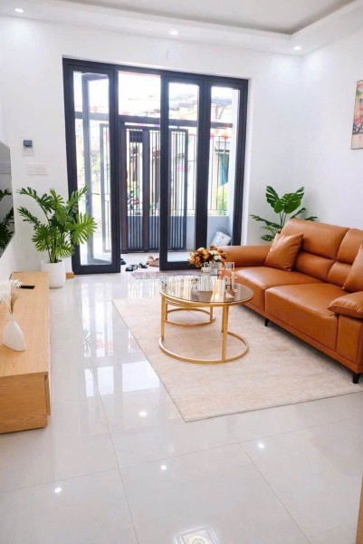 BÁN NHÀ TRUNG TÂM HÒA CƯỜNG – Sát Quảng trường 29/3 – Vào  ở luôn