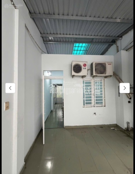 Cho thuê nhà nguyên căn hẻm xe hơi 4pn 3wc tại Hoàng Hoa Thám - Tân Bình