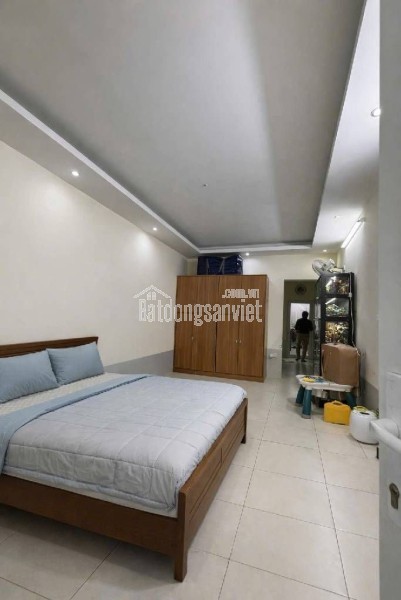 Tin thật - Bồ Đề Long Biên 11 tỷ 50M, Ngõ ô tô,gần hồ - Sổ đỏ