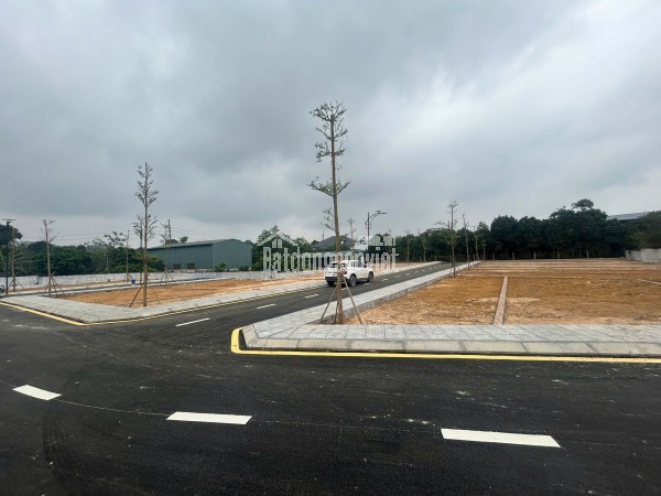 Lô đất đắc địa Hòa Lạc, view hồ phong thủy, gần FPT & khu Công Nghệ Cao, LH 0981376738