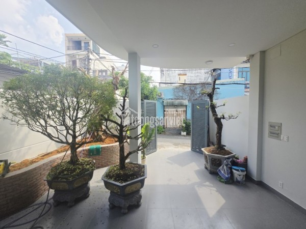 Bán nhà đường 160, Phường Tăng Nhơn Phú A,  Q9, Thủ Đức, TP HCM. DT  54m2, 3 Tầng, 3PN. Giá  5.45