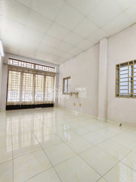 GIÁP PHAN ĐĂNG LƯU - SÁT MẶT TIỀN NGAY BV GIA ĐỊNH - 63M2 CHỈ 7 TỶ NHỈNH