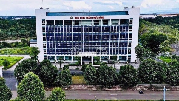 Chiết khấu sâu nhất lô đất đẹp, mặt tiền rộng, vị trí trung tâm Vai réo, Phú Cát, Hà Nội