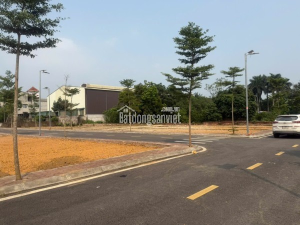 CẦN TIỀN TRẢ NGÂN HÀNG CẦN BÁN GẤP LÔ ĐẤT 192,2M GẦN FPT