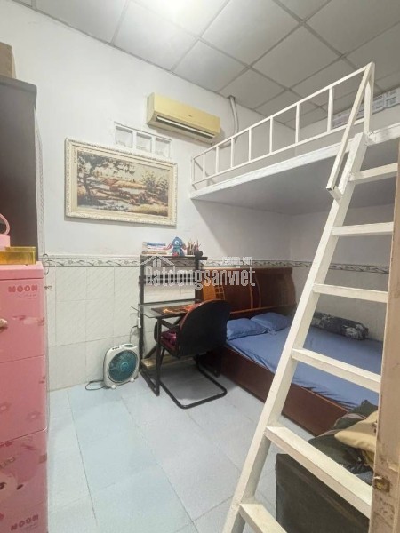 NHÀ CẤP 4 – GẦN CHỢ ĐẦU MỐI – CHỈ 5.1 TỶ