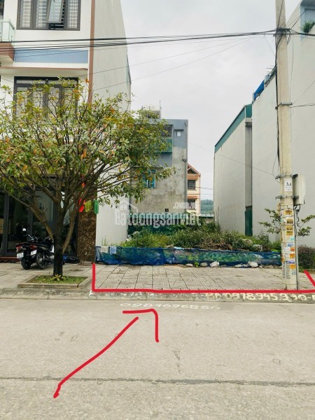 Sinh viên thiếu tiền đóng trọ, cần bán đất thổ cư 100m2