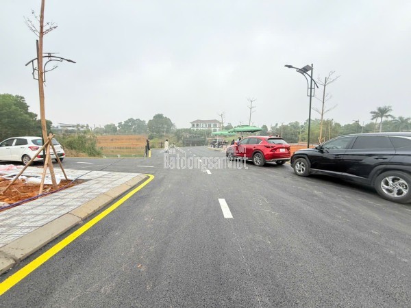 CHÍNH CHỦ BÁN ĐẤT HÒA LẠC SÁT ĐẠI HỌC QUỐC GIA CHỈ HƠN 20TR/M2.LH :0901901386