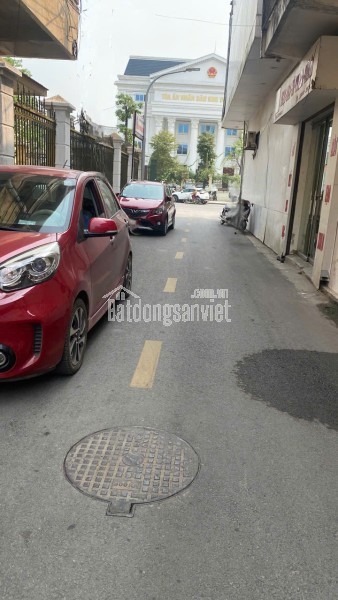 Cho thuê Nhà số1 , ngõ 103 , đường Nguyễn thị Minh Khai, TP. Vinh, Nghệ An.