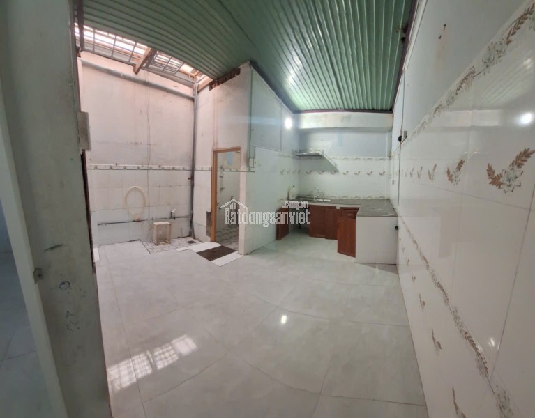 Bán nhà 58.7m2 cấp 4 , hẻm thông xe 3 gác, đường HT45 Q12