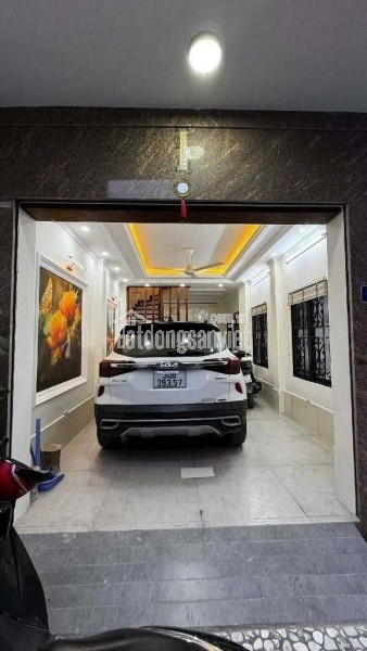 BÁN NHÀ LONG BIÊN 45M² – LÔ GÓC – GARA Ô TÔ – GẦN AEON MALL – NHỈNH 12 TỶ