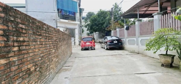 Hàng hiếm Tân Xã xây trọ kinh doanh được luôn. Ngay cổng Đại Học FPT Hòa Lạc