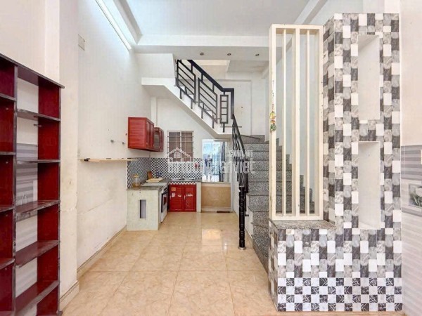 1tret 1lau_Hẻm 1sec_Đường rước nhà 5m - Trần xuân soạn .cạnh lottmart.Him lam Q7