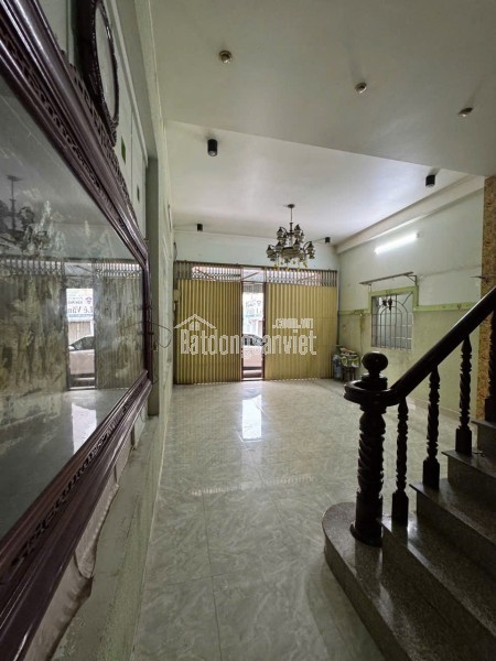 BÁN NHÀ ĐẸP TRUNG TÂM – CƠ HỘI ĐẦU TƯ và AN CƯ LÝ TƯỞNG - TP LONG AN.