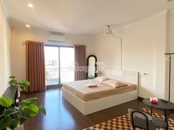 BÁN NHÀ HÀNG XÓM VINHOME – DÒNG TIỀN 200TR  GARA Ô TÔ – MẶT TIỀN RỘNG – HƠN 9 TỶ CHÚT XÍU