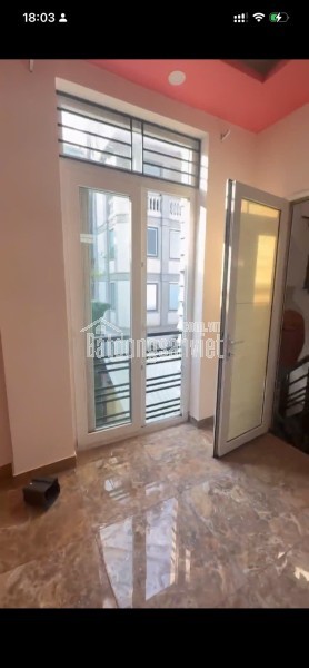 CẦN CHO THUÊ PHÒNG LẦU 2 – ĐƯỜNG CALMETTE, P. BẾN THÀNH, QUẬN 1 TPHCM