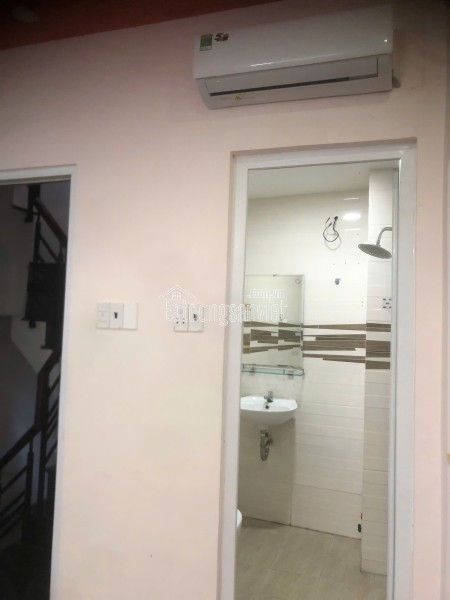 CẦN CHO THUÊ PHÒNG LẦU 2 – ĐƯỜNG CALMETTE, P. BẾN THÀNH, QUẬN 1 TPHCM