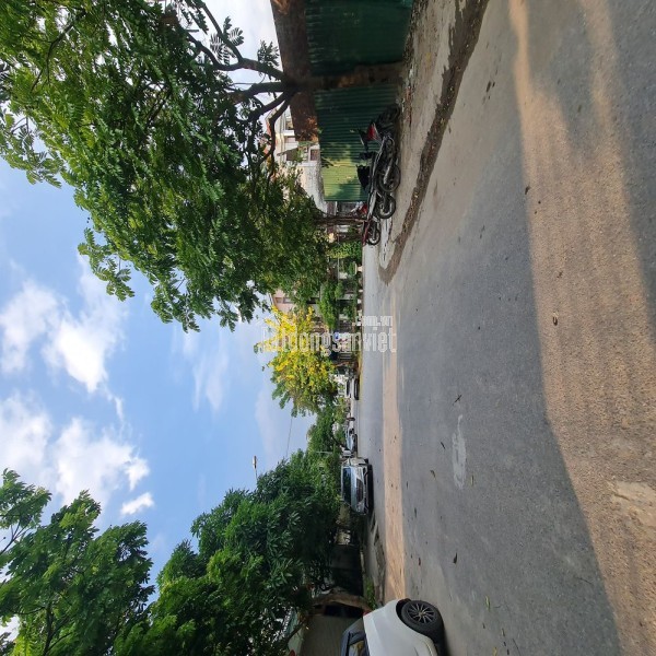 Bán đất mặt phố kinh doanh Trâu Quỳ, Gia Lâm. 71m2, đường 12m vỉa hè. Lh 0989894845