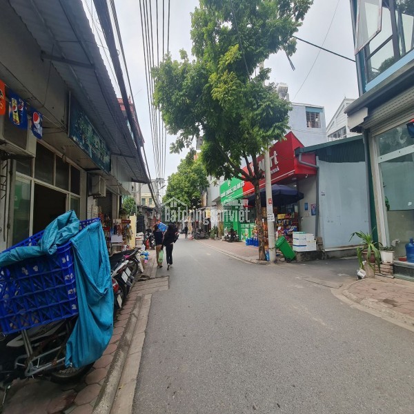 Bán Shophouse 78m2 5 tầng mặt đường 25m tại Trâu Quỳ giá 20 tỷ x Lh 0989894845