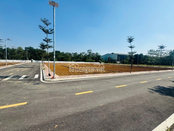 Chính chủ bán mảnh đất thổ cư  tại Phú Cát chỉ nhỉnh 30tr/m2