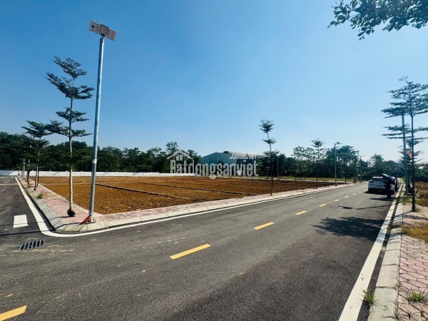 Chính chủ bán mảnh đất thổ cư  tại Phú Cát chỉ nhỉnh 30tr/m2