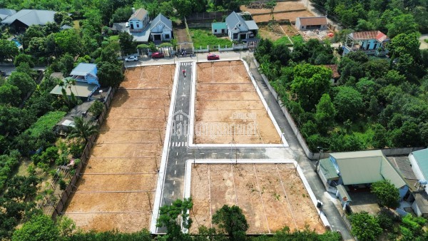 Chính chủ bán mảnh đất thổ cư  tại Phú Cát chỉ nhỉnh 30tr/m2