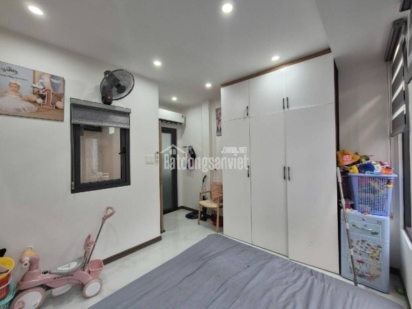 🌺3 TẦNG - AN NINH - HẺM 4M - CHỈ HƠN 4 TỶ- P. VƯỜN LÀI