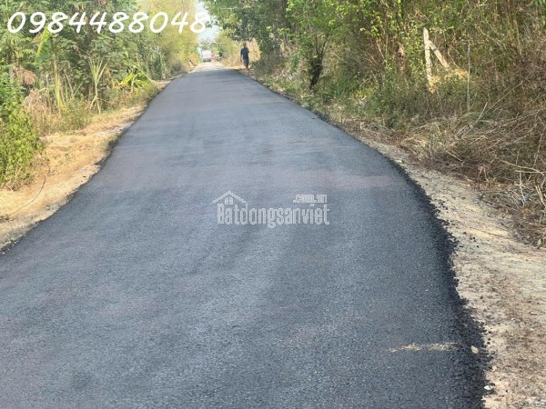 Bán đất vườn Xuân thành, Xuân Lộc, Đồng Nai. Giá chỉ 3.2 tỷ. Lh: 0984488048