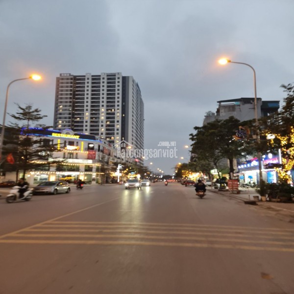 🔥 Bán nhanh 100m2 Trâu Quỳ Gia Lâm mt 6,1m 15m ra đường ô tô thông. LH 0989894845