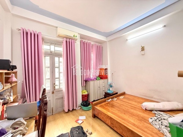 NHÀ 3 TẦNG ĐÚC BTCT Ô TÔ ĐỖ CỬA THÔNG KHẮP NGÃ