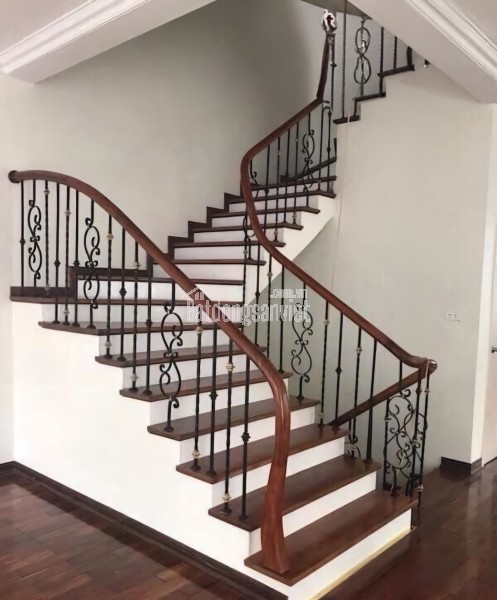 Cho thuê nhà mới, Trung Hòa, Vũ Phạm Hàm, Trần Kim Xuyến; 138m2* 4,5T