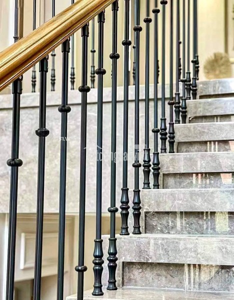 Cho thuê nhà, 100m2_ 5T; Lạc Long Quân, Võ Chí Công, Nguyễn Hoàng Tôn