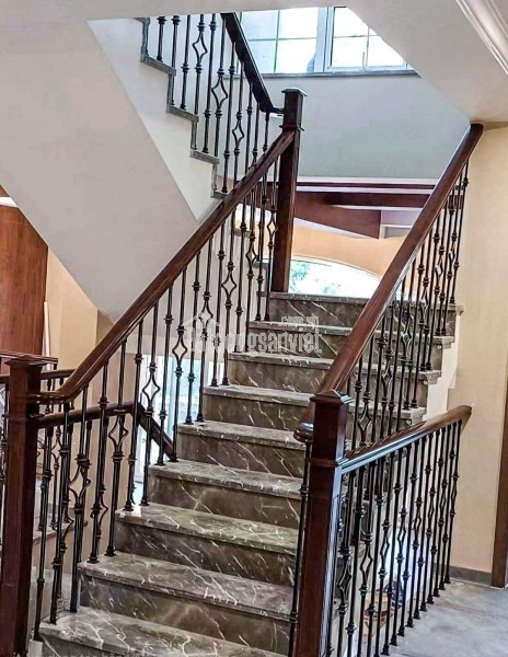 Mình cho thuê nhà đẹp, lô góc, 97m2_ 4,5T; Nguyễn Thị Định, Hoàng Ngân