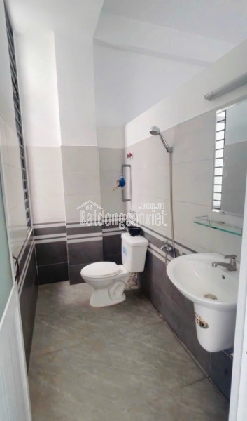 🏡 Nhà 4 Lầu Siêu Đẹp Gần Công Viên Làng Hoa – Giá Chỉ 7T3!