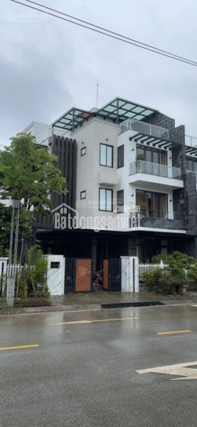 SÓC  BT Phú Cát City, DT 190m2, giá 75tr/m2, sổ đỏ không lỗi phong thủy.