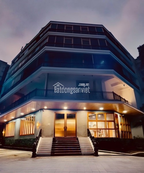 Cho thuê nhà, 148m2_ 5T; Nguyễn Thị Định, Hoàng Ngân, Nguyễn Thị Thập