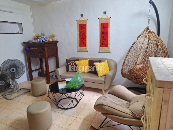 Bán nhà Cấp 4 Thạch Bàn Long Biên 60m mt 10m sổ đỏ ss sang tên chỉ 3,8 tỷ