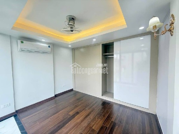 Bán nhà Cấp 4 Thạch Bàn Long Biên 60m mt 10m sổ đỏ ss sang tên chỉ 3,8 tỷ