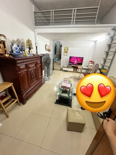 Bán nhà tầng 2 tập thể Võ Thị Sáu 70m2 3 ngủ 2wc ô tô đỗ chỉ 4.2 x tỷ