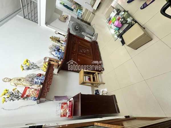 Bán nhà tầng 2 tập thể Võ Thị Sáu 70m2 3 ngủ 2wc ô tô đỗ chỉ 4.2 x tỷ